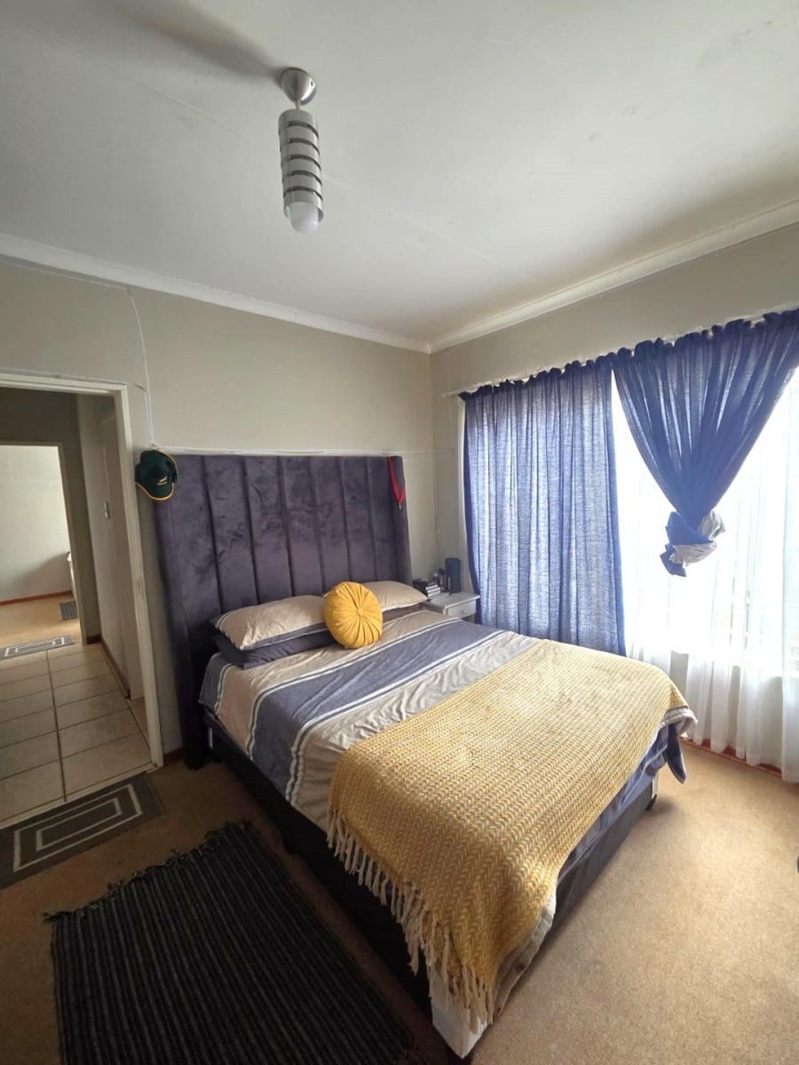 3 Bedroom Property for Sale in Flimieda North West